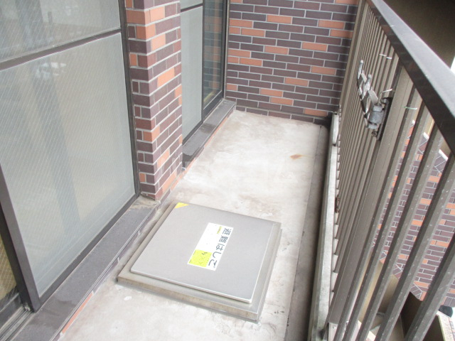 20/30 バルコニー