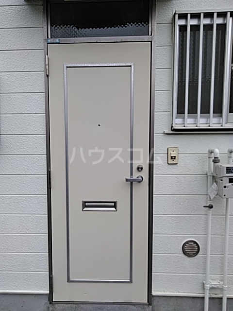 14/22 エントランス