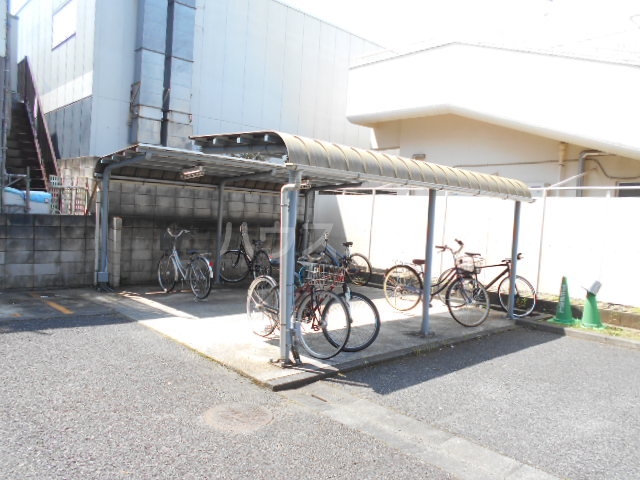 26/30 駐車場
