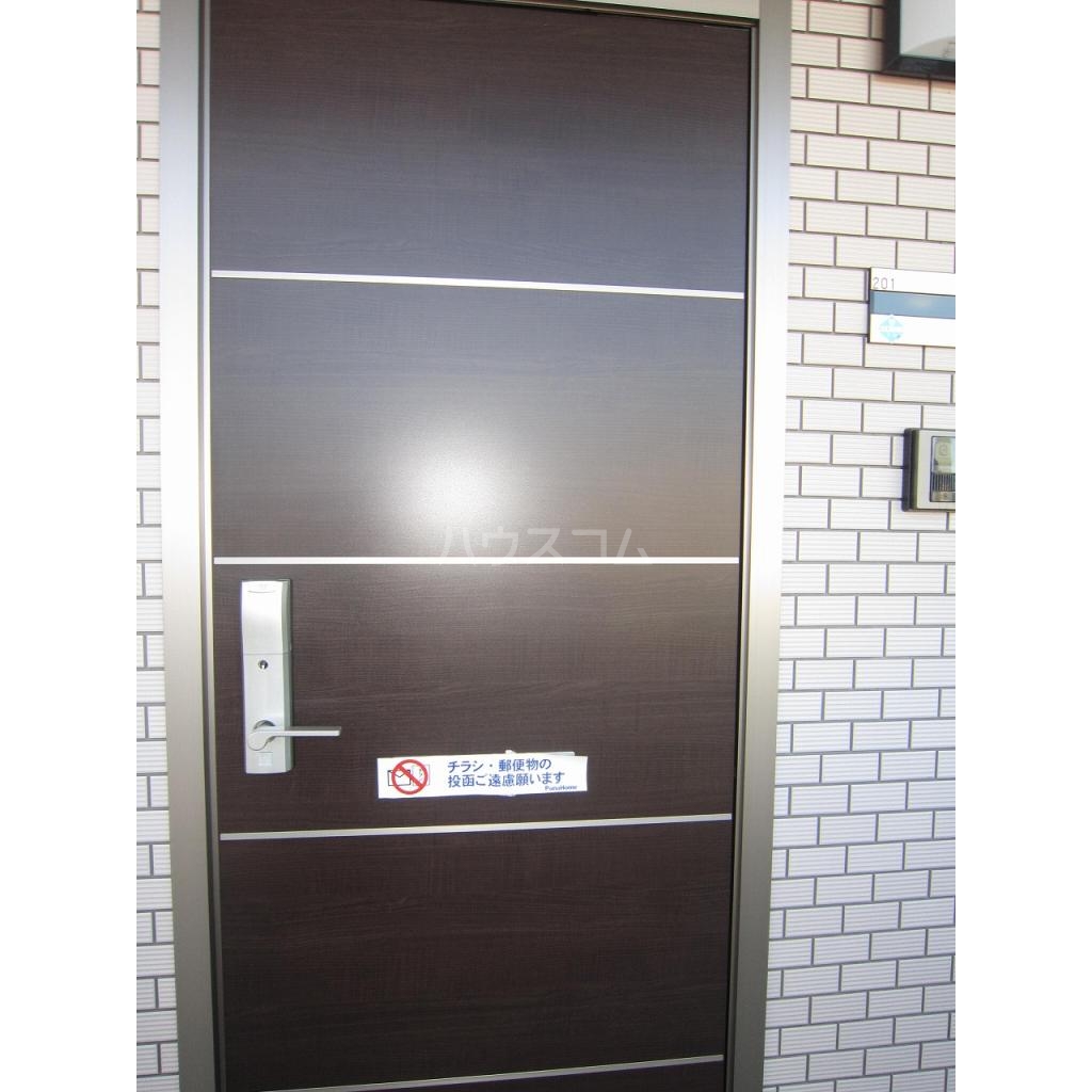 2/8 エントランス