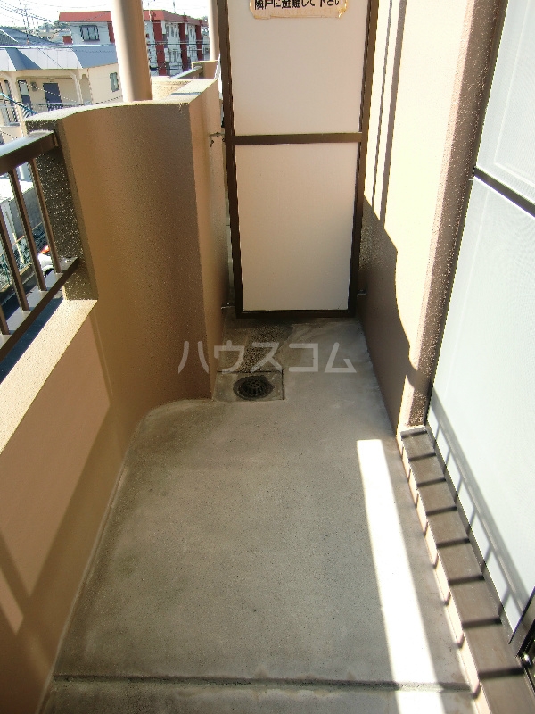 13/27 バルコニー