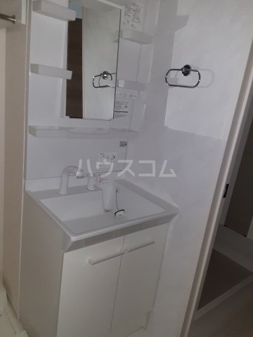 17/28 洗面