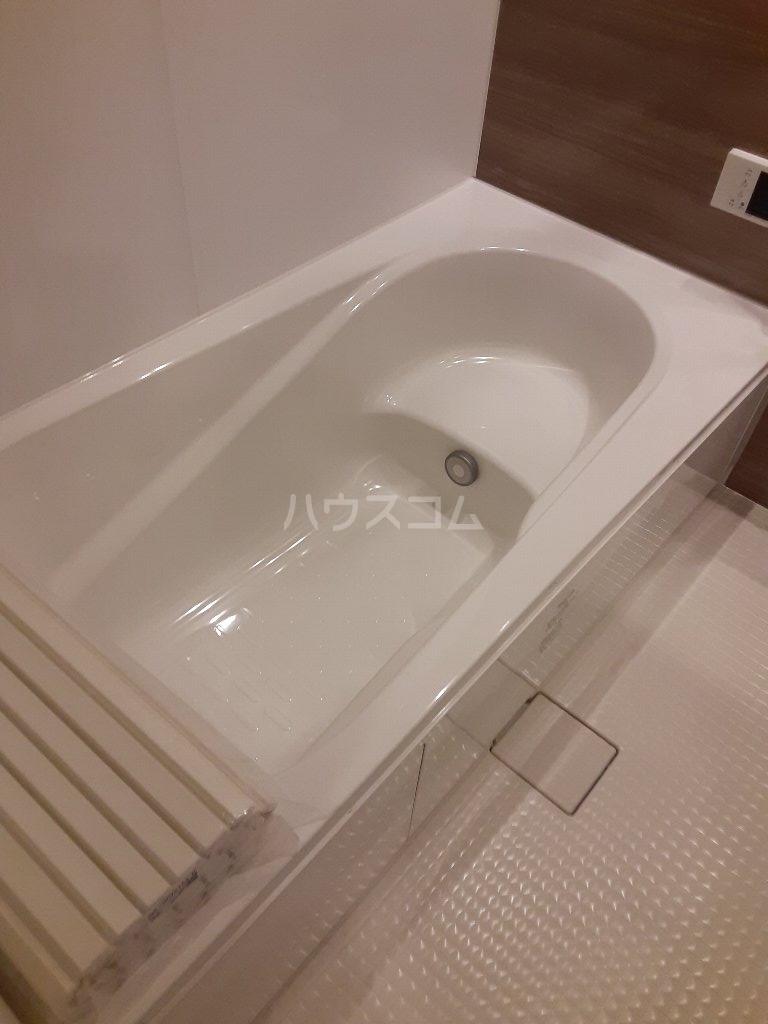 16/30 浴室