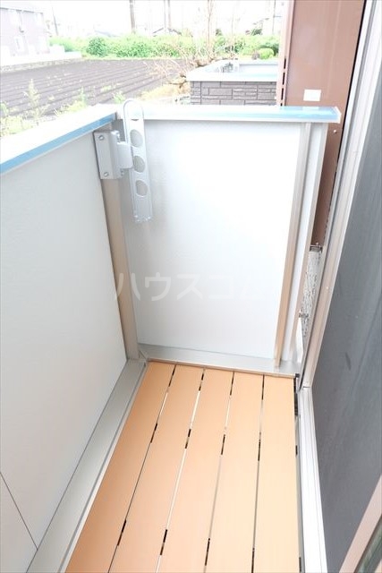 16/23 バルコニー