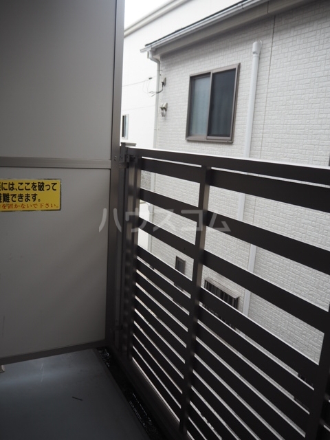 19/30 バルコニー