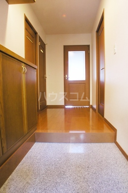 14/30 玄関