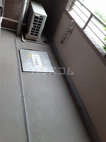 15/23 バルコニー