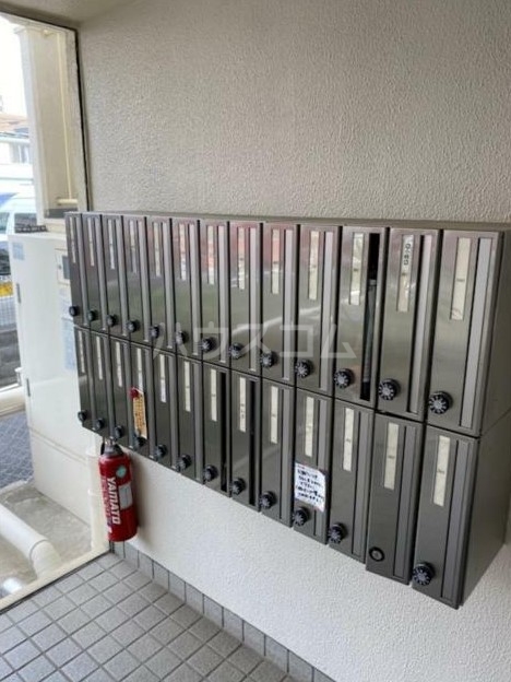 18/20 エントランス