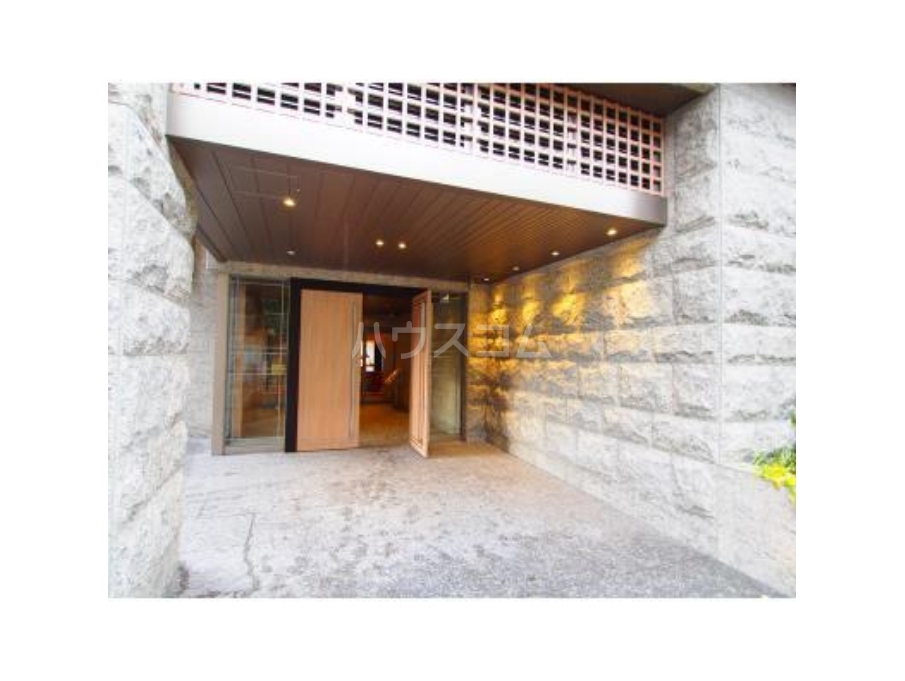 2/7 エントランス