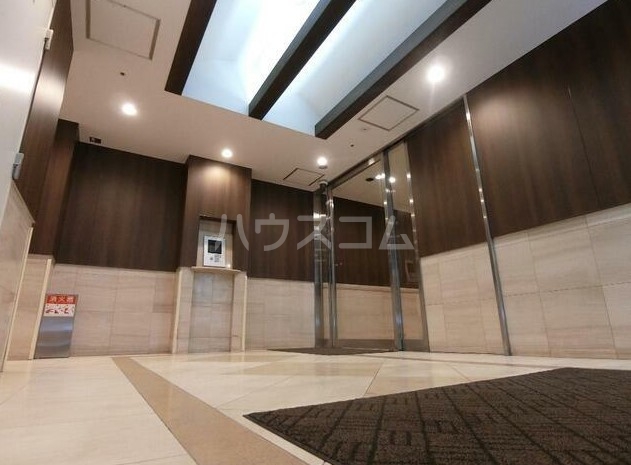 16/26 エントランス