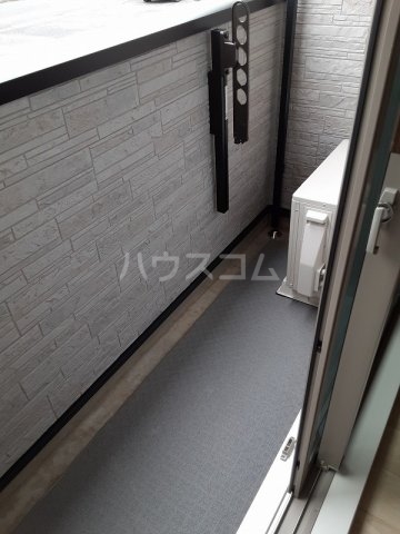 13/30 バルコニー