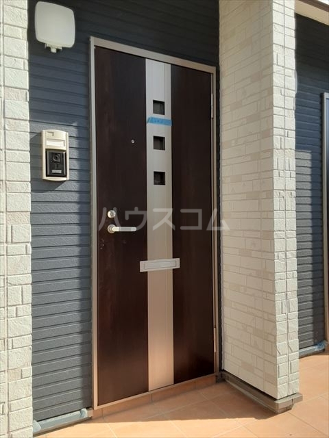 22/30 エントランス