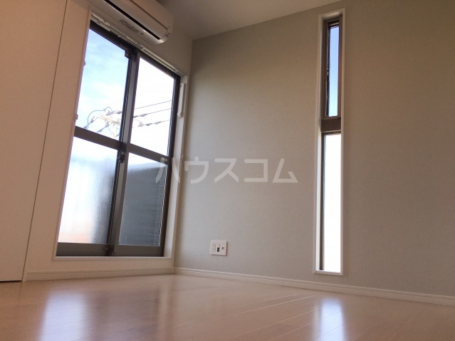 13/18 バルコニー
