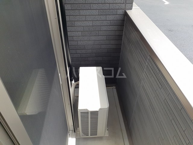 13/22 バルコニー