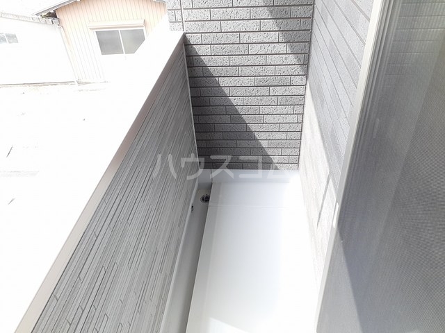 14/22 バルコニー