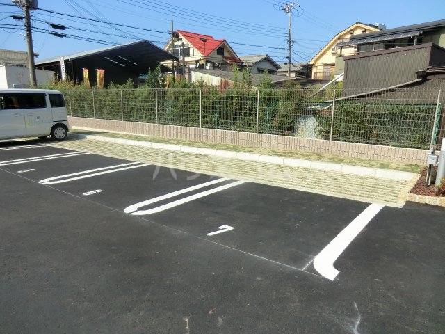 20/22 駐車場