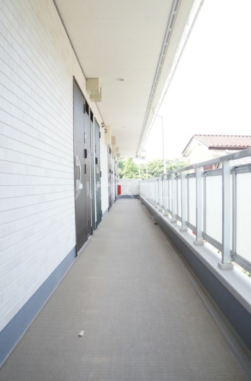 21/26 エントランス