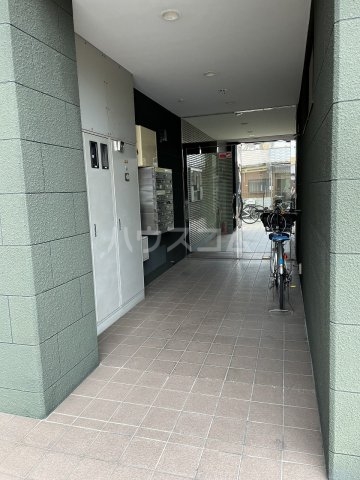 3/5 エントランス