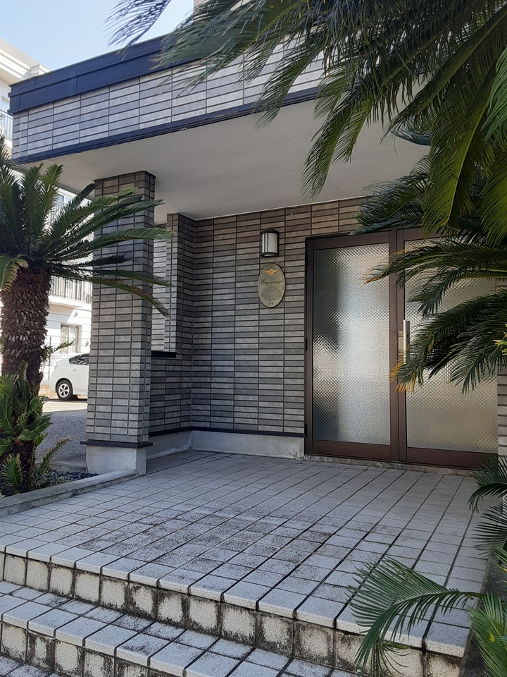 19/24 エントランス