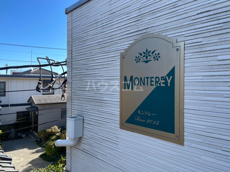 2/2 エントランス