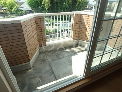 16/25 バルコニー