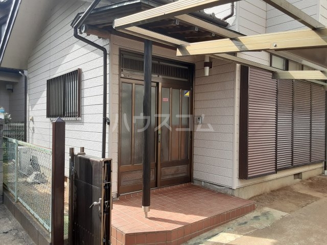 21/23 エントランス