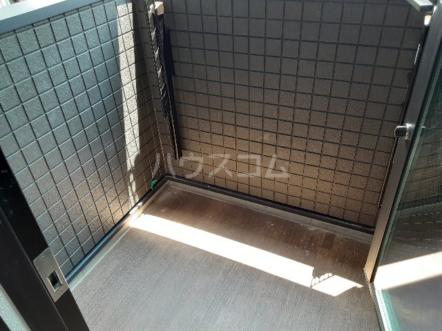 21/30 バルコニー