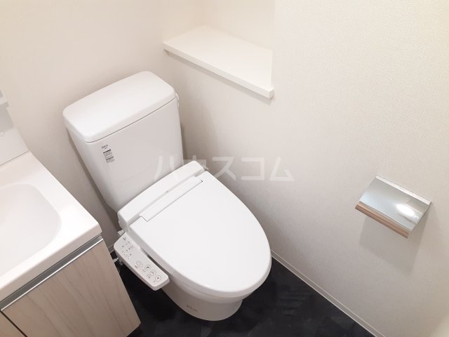 13/30 トイレ