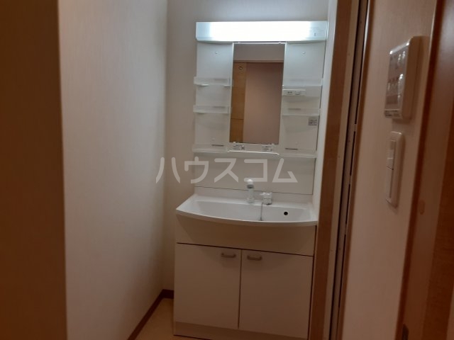 14/30 洗面