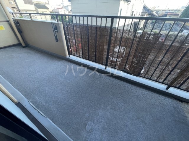15/26 バルコニー