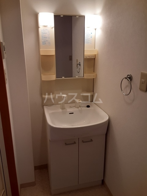 15/30 洗面