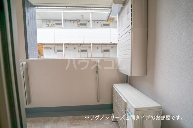 21/30 バルコニー