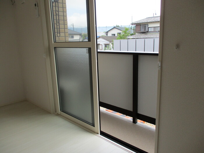 13/18 バルコニー