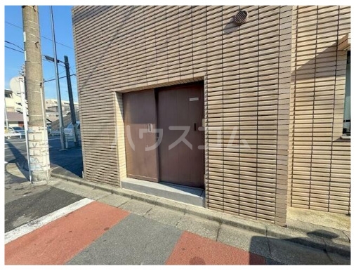 2/8 エントランス