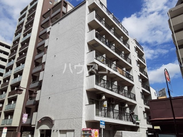 21/23 エントランス