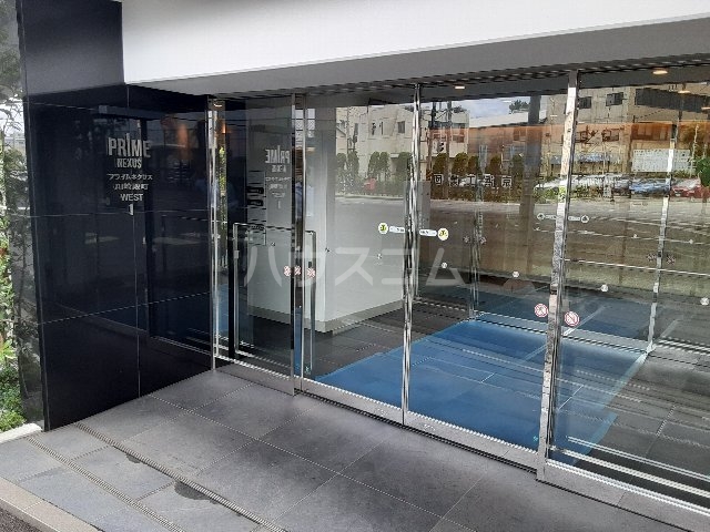 24/28 エントランス