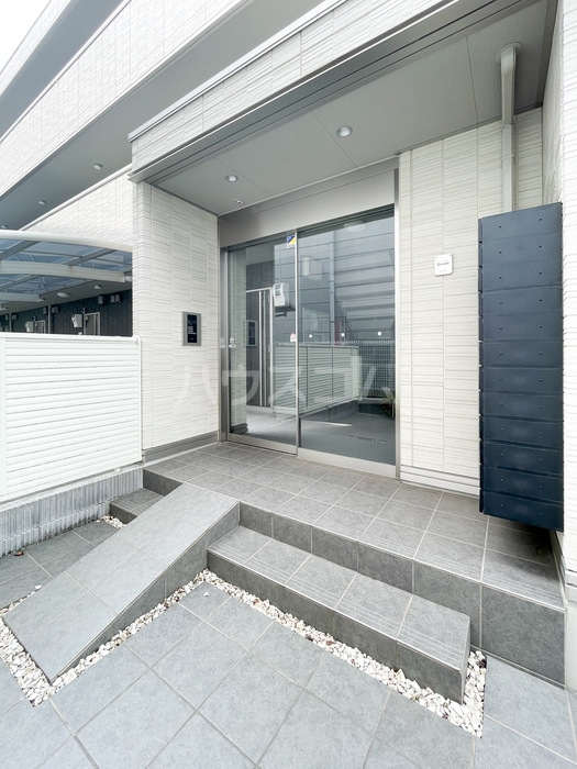 29/30 エントランス