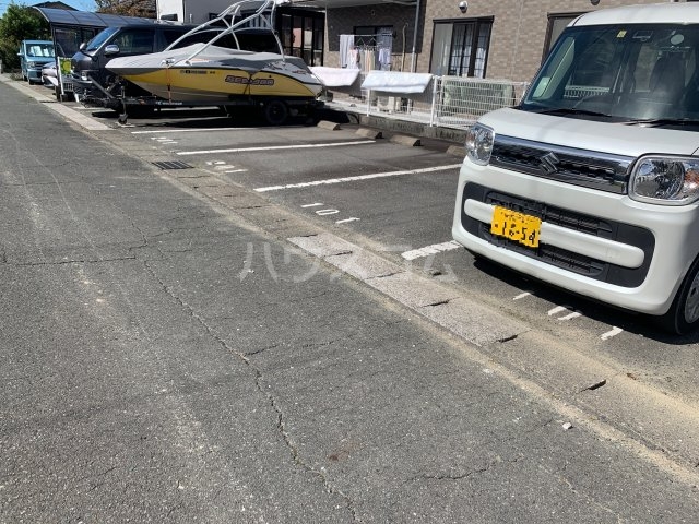 22/24 駐車場