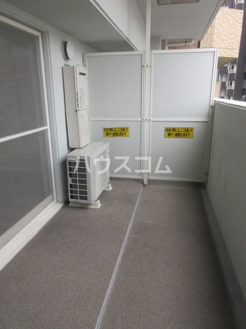 19/30 バルコニー