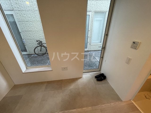 6/22 玄関