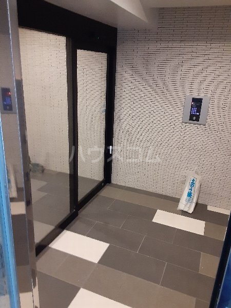 2/10 エントランス