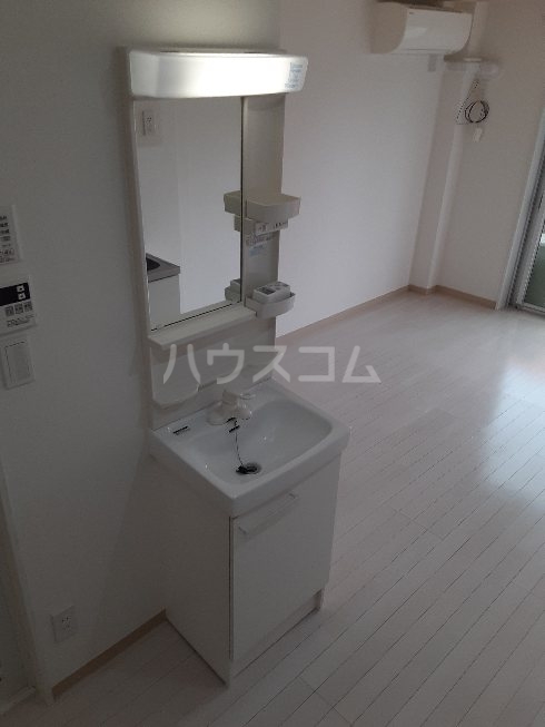 16/30 洗面