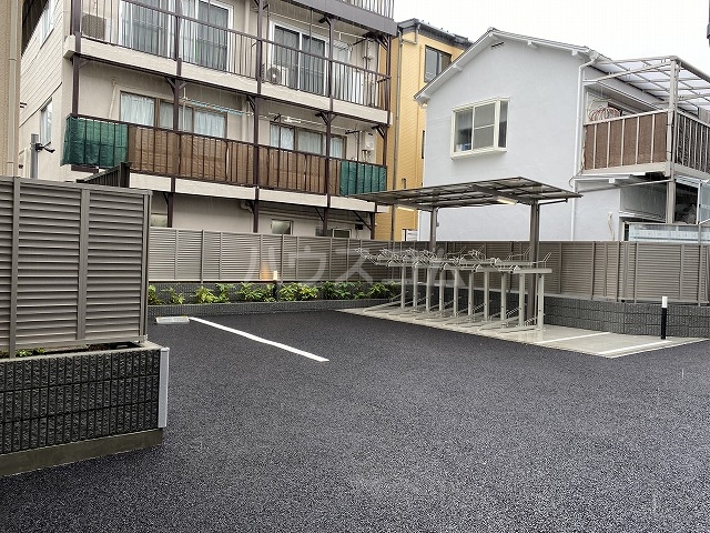 29/30 駐車場