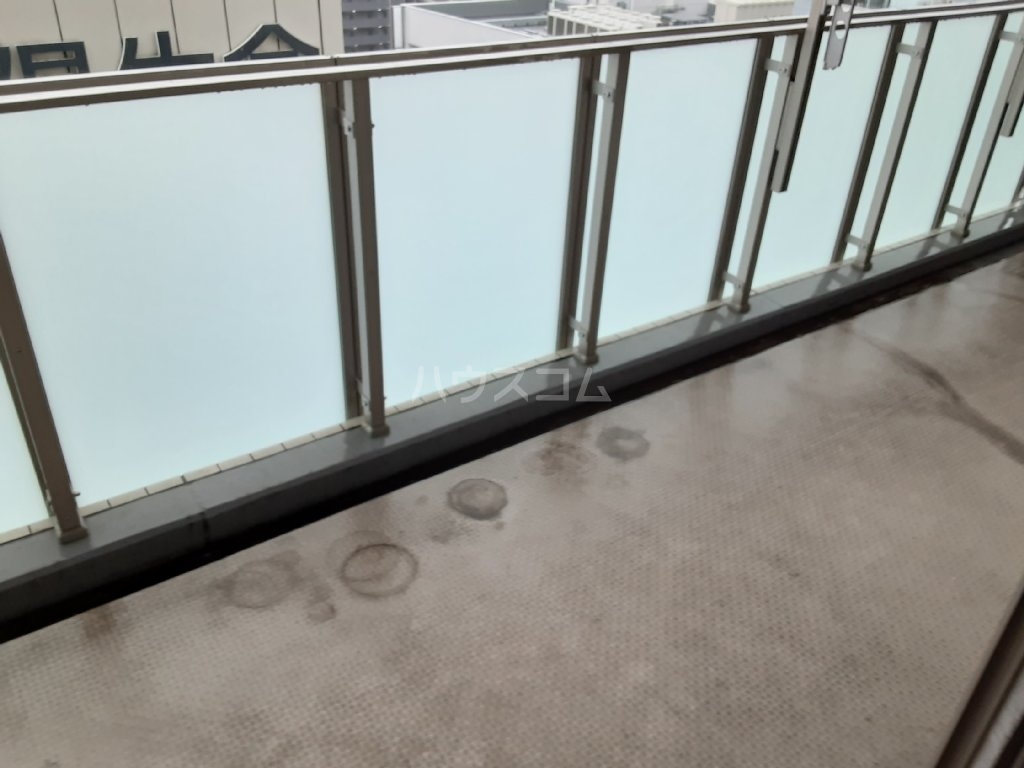 19/30 バルコニー