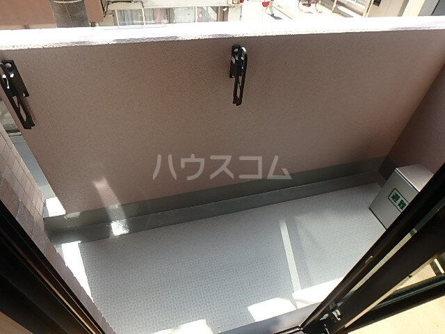 13/22 バルコニー