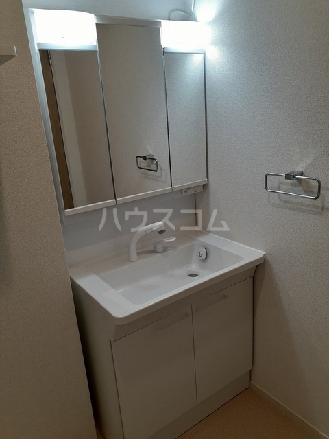 17/30 洗面