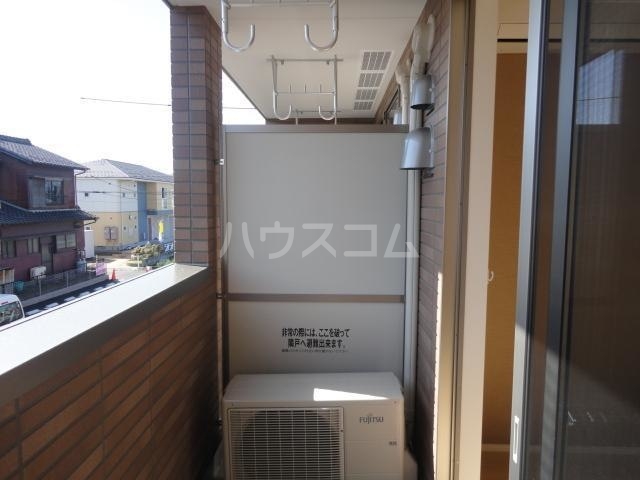 18/24 バルコニー