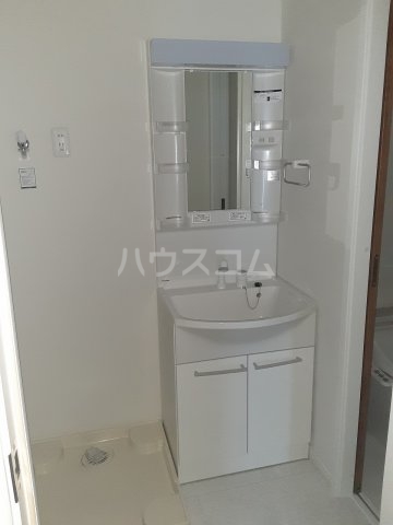 15/30 洗面