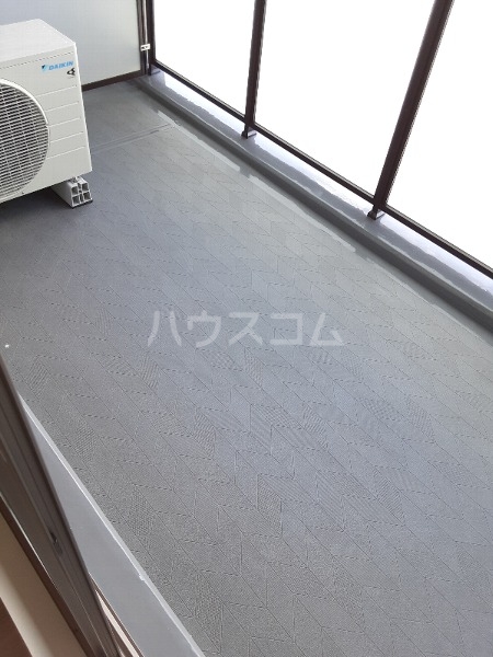 17/26 バルコニー