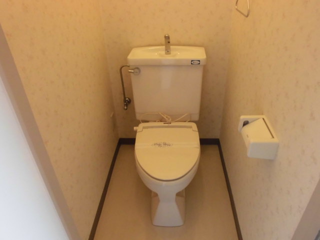 13/30 トイレ